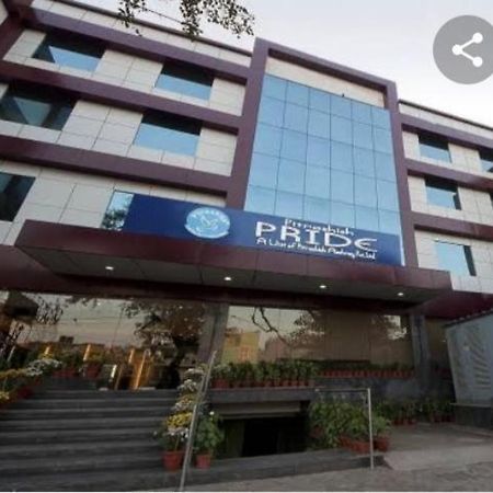 Hotel Pitrashish Pride Igi Intl Airport Delhi Zewnętrze zdjęcie