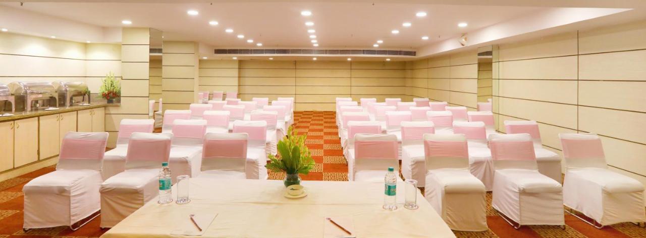 Hotel Pitrashish Pride Igi Intl Airport Delhi Zewnętrze zdjęcie