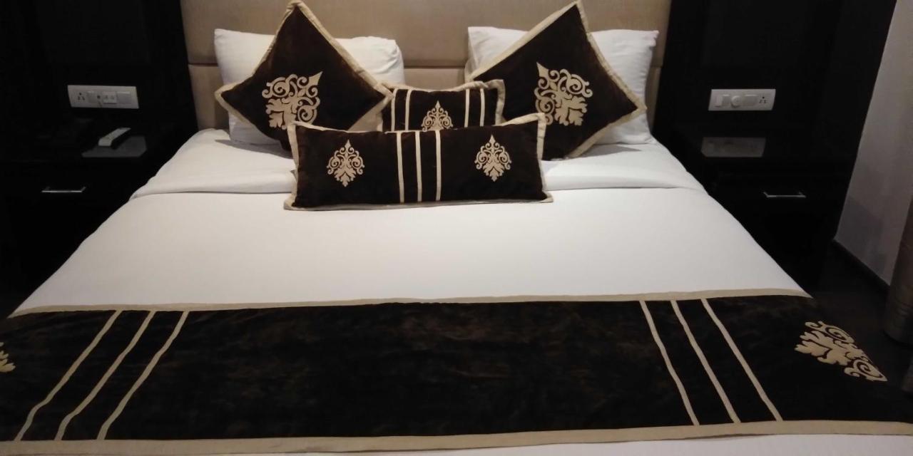 Hotel Pitrashish Pride Igi Intl Airport Delhi Zewnętrze zdjęcie