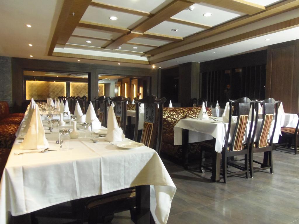 Hotel Pitrashish Pride Igi Intl Airport Delhi Zewnętrze zdjęcie