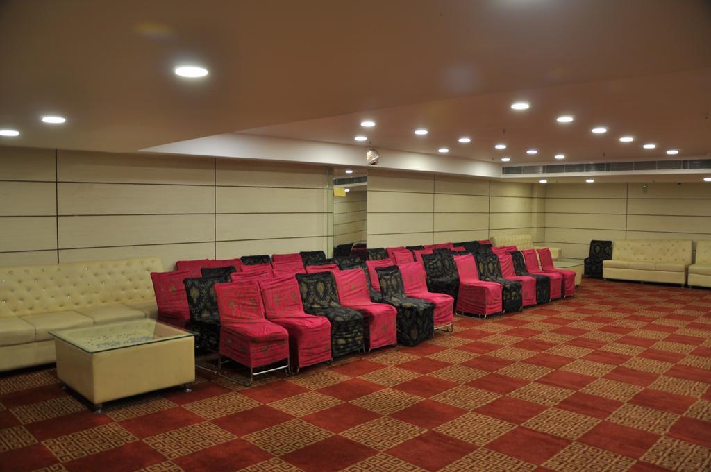 Hotel Pitrashish Pride Igi Intl Airport Delhi Zewnętrze zdjęcie